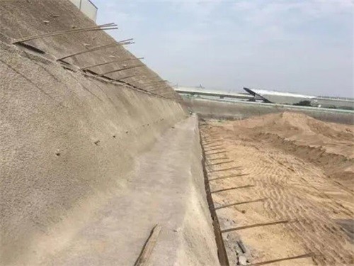 七星关河道边坡加固